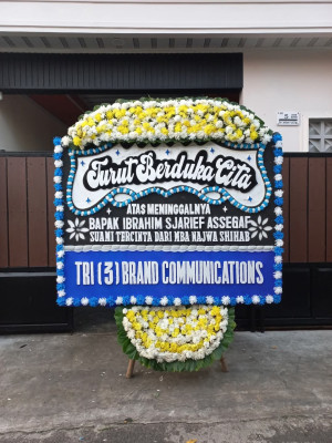 Papan Bunga Duka di Bangsal Aceh